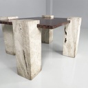 Tavolo da caffè in granito rosso e travertino, 1970 ca.