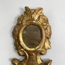 Applique in legno dorato e specchio, 1700 ca.