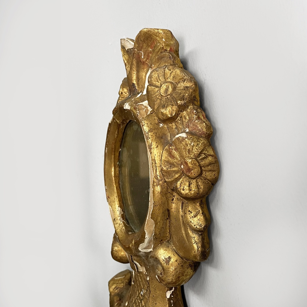 Applique in legno dorato e specchio, 1700 ca.