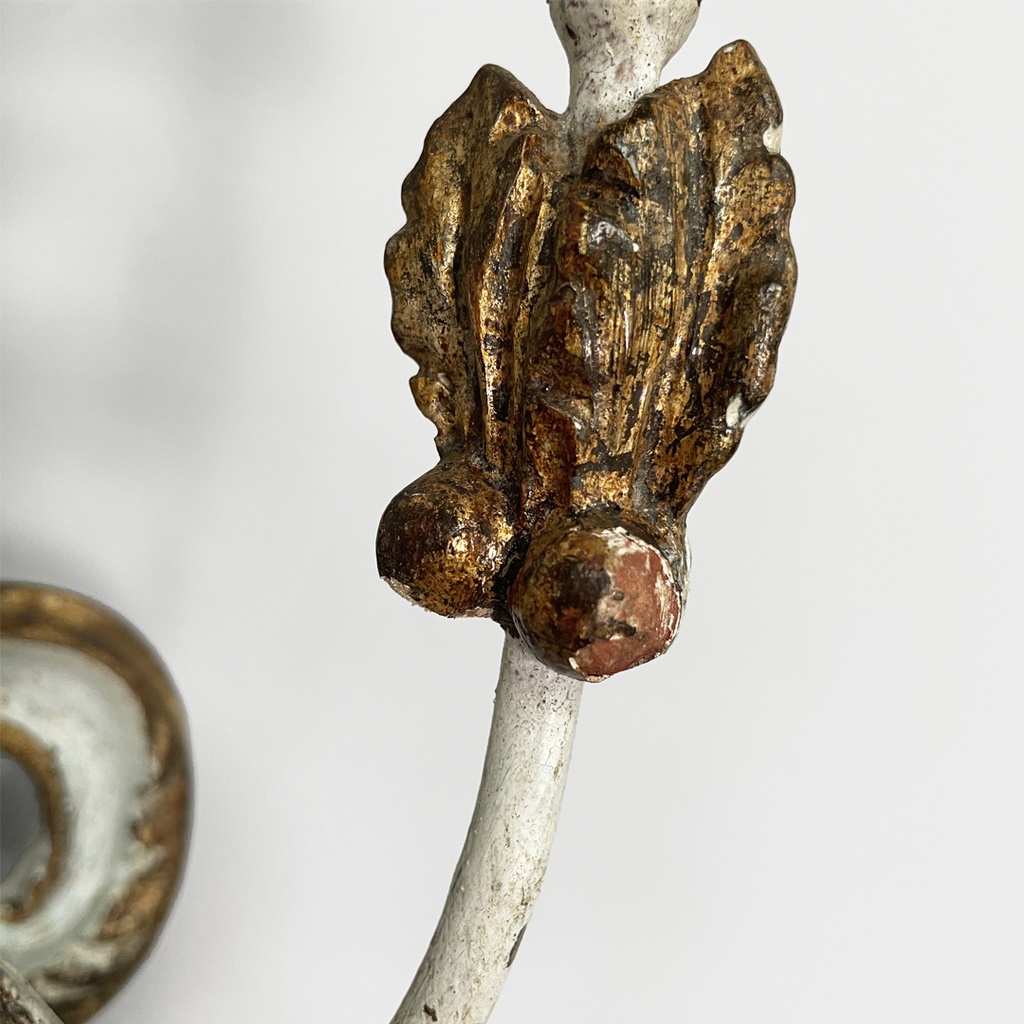 Applique in legno dorato, 1700 ca.