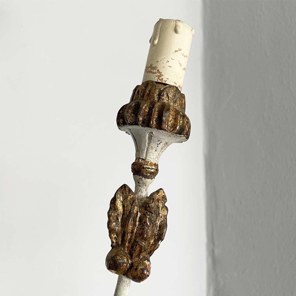 Applique in legno dorato, 1700 ca.