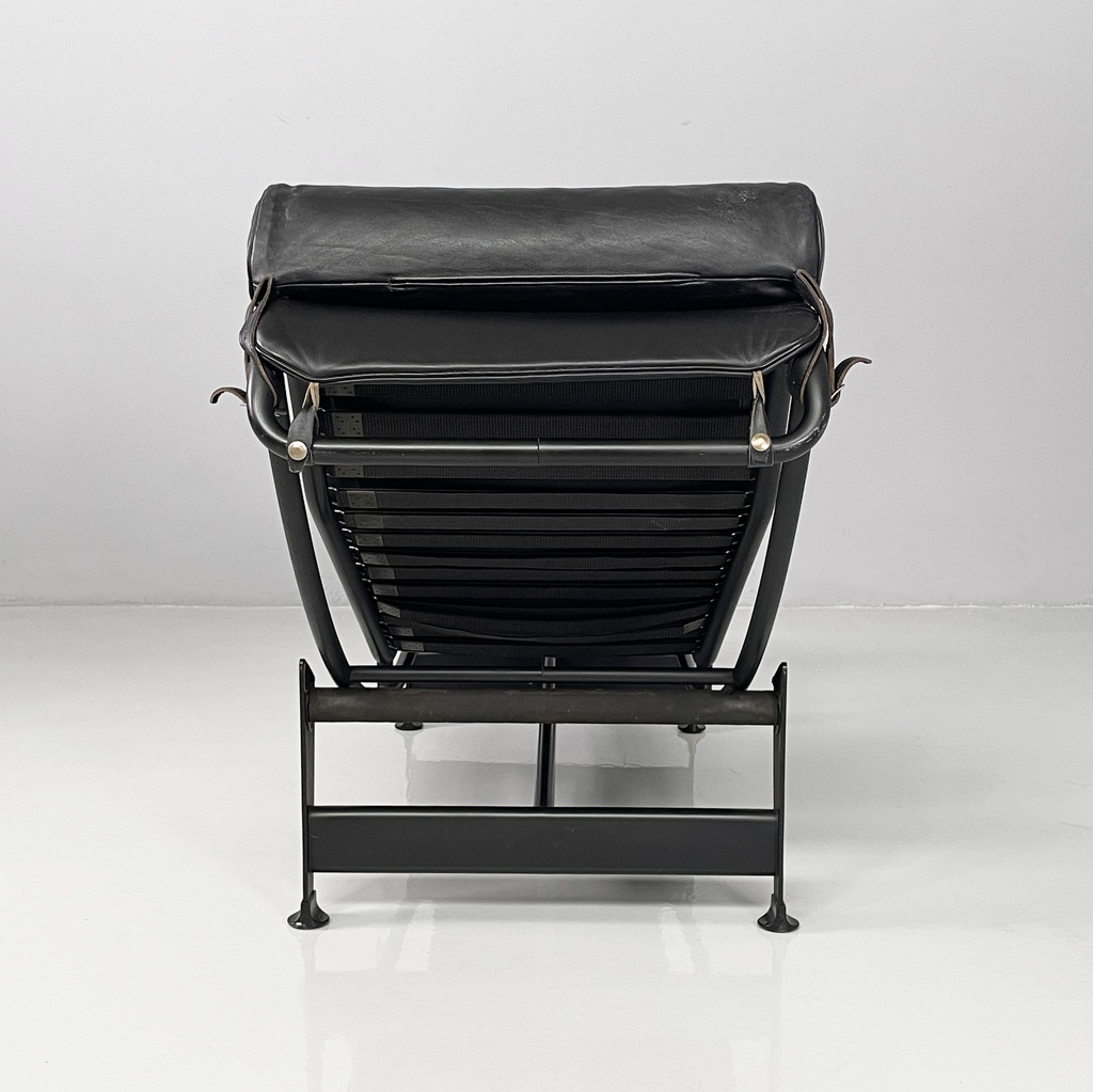 Chaise longue LC4 di Le Corbusier, Pierre Jeanneret e Charlotte Perriand per Cassina, 1980 ca.