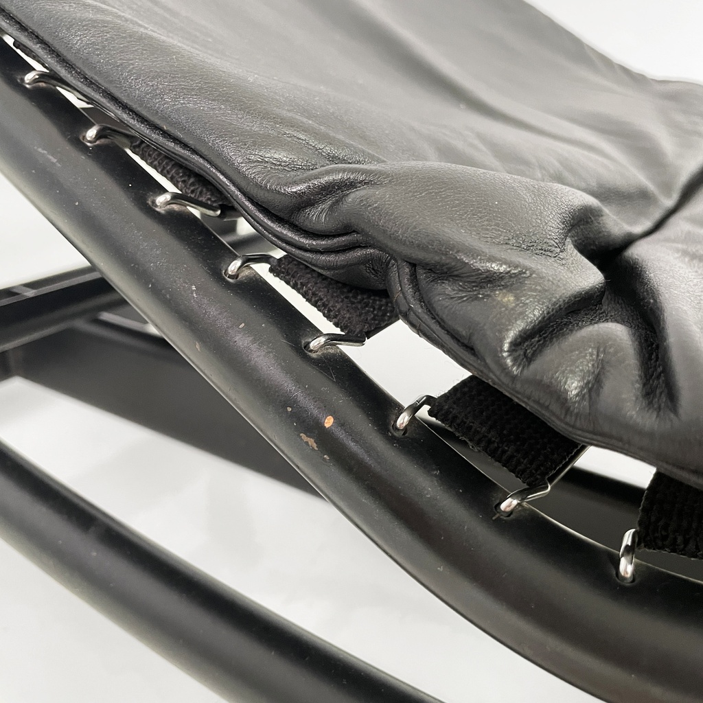 Chaise longue LC4 di Le Corbusier, Pierre Jeanneret e Charlotte Perriand per Cassina, 1980 ca.