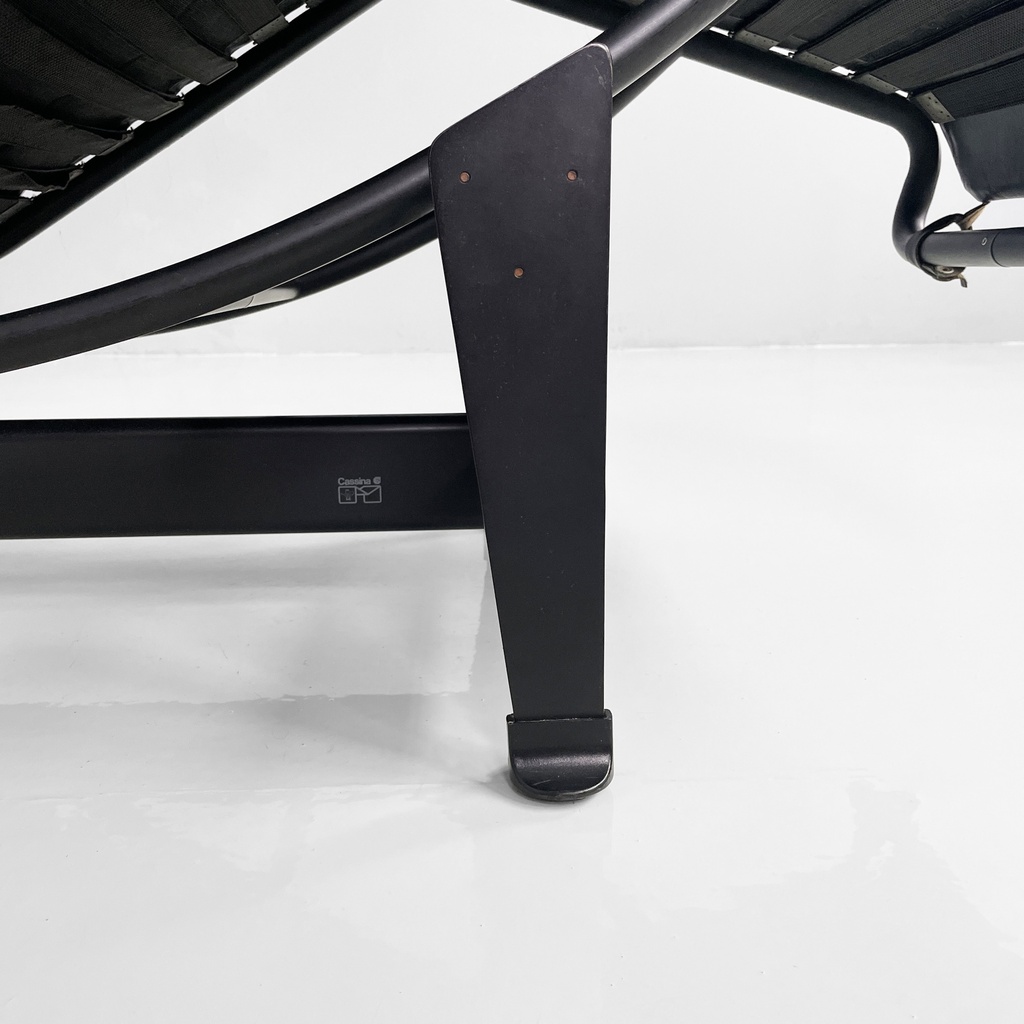 Chaise longue LC4 di Le Corbusier, Pierre Jeanneret e Charlotte Perriand per Cassina, 1980 ca.