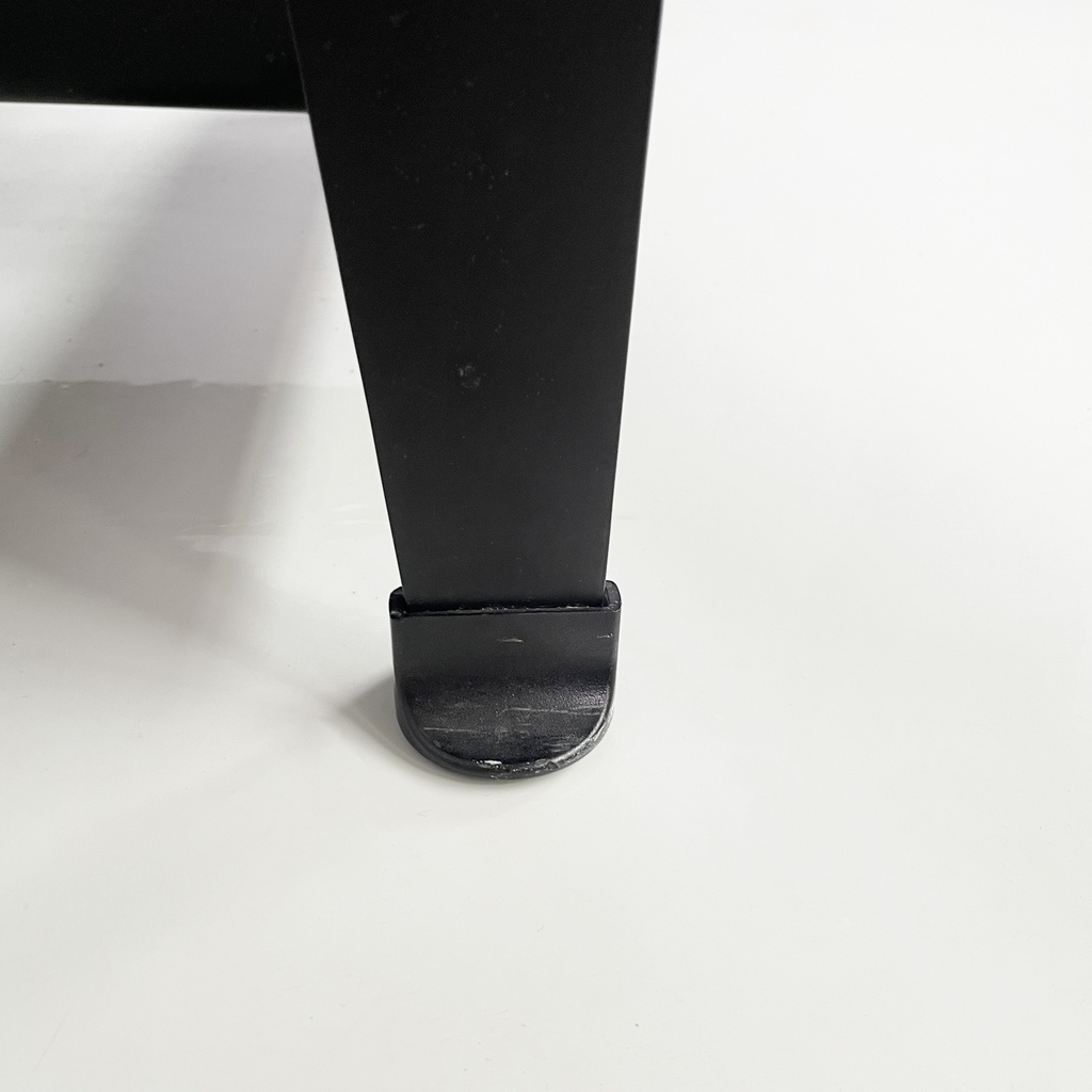 Chaise longue LC4 di Le Corbusier, Pierre Jeanneret e Charlotte Perriand per Cassina, 1980 ca.