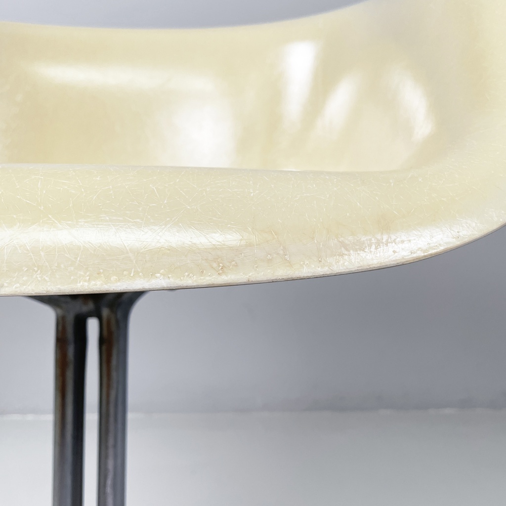 Poltrone La Fonda di Charles Eames per Herman Miller, 1960 ca.