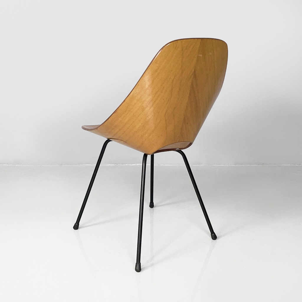 Sedie Medea di Vittorio Nobili per Fratelli Tagliabue, 1960 ca.