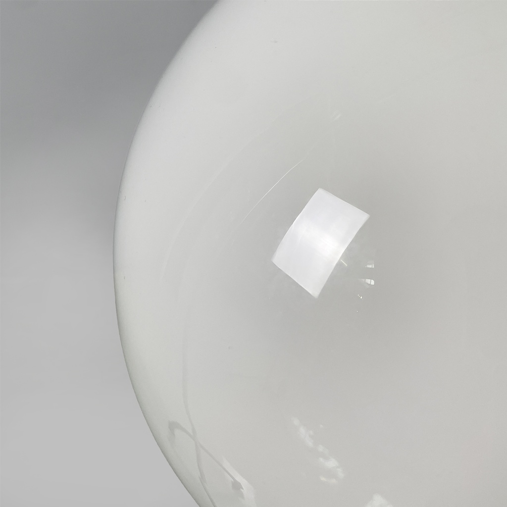 Lampadario tondo in vetro bianco, 1950 ca.