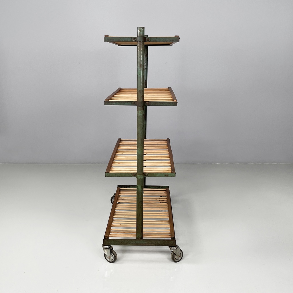Carrello in legno e metallo verde, 1920 ca.