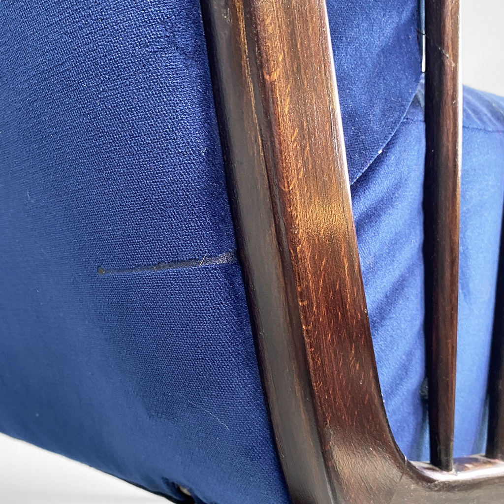 Poltrone in velluto blu e legno, 1960 ca.