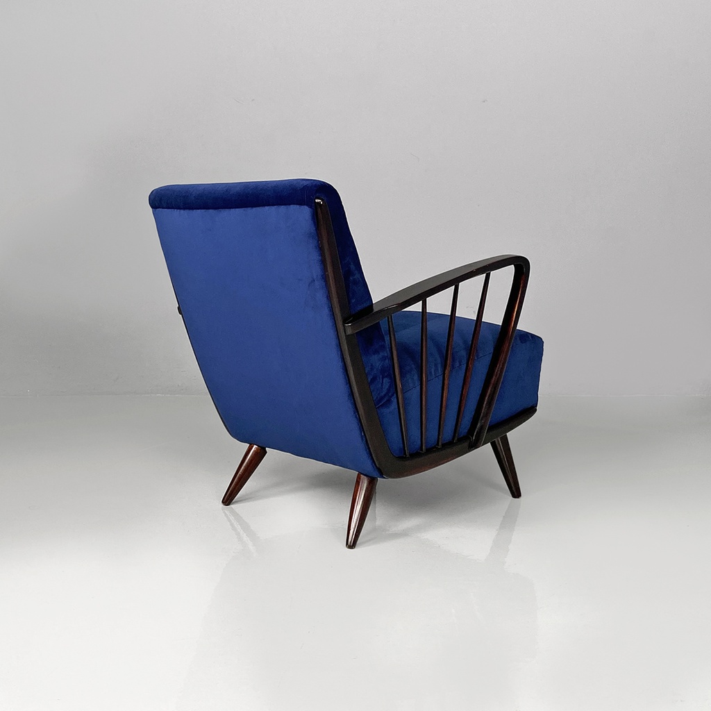 Poltrone in velluto blu e legno, 1960 ca.