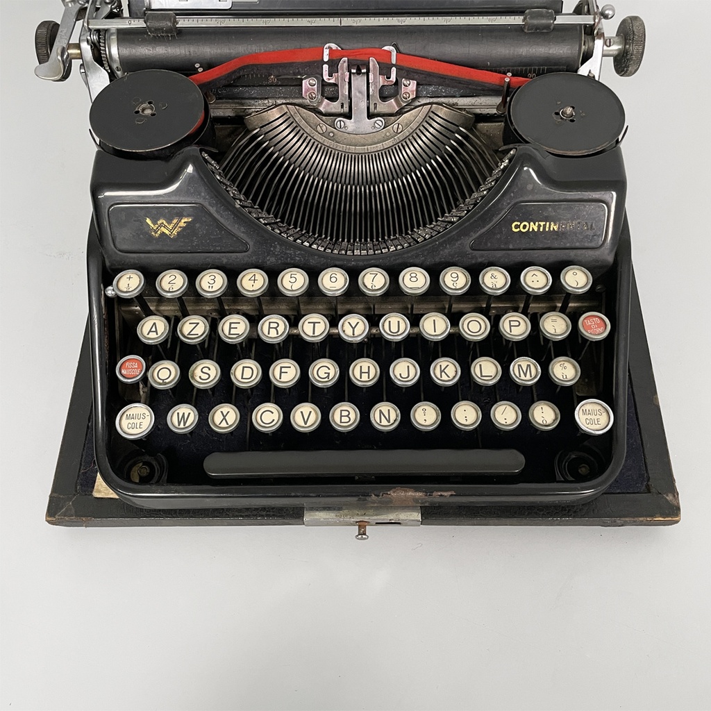 Macchina da scrivere per Continental, 1930 ca.