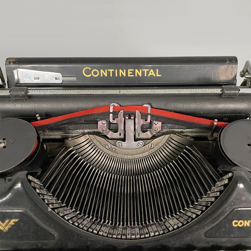 Macchina da scrivere per Continental, 1930 ca.