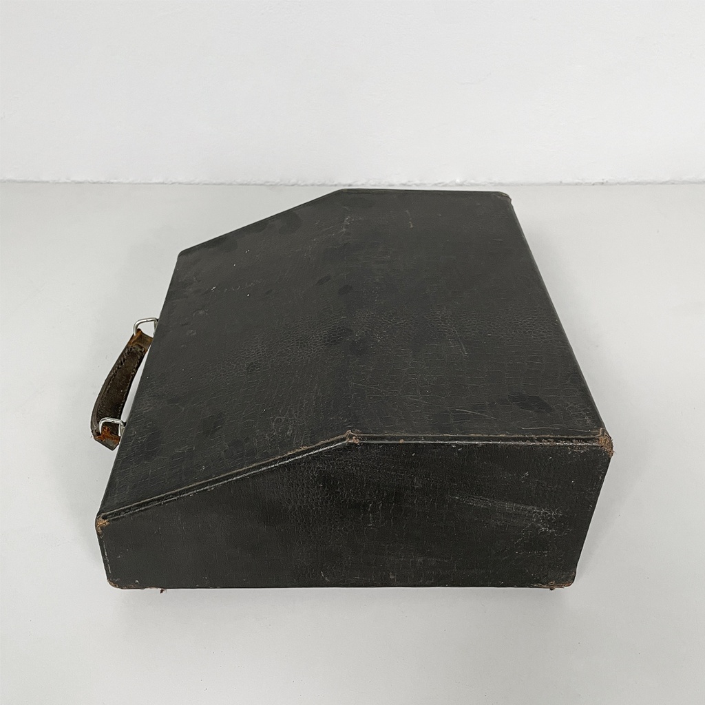 Macchina da scrivere per Continental, 1930 ca.