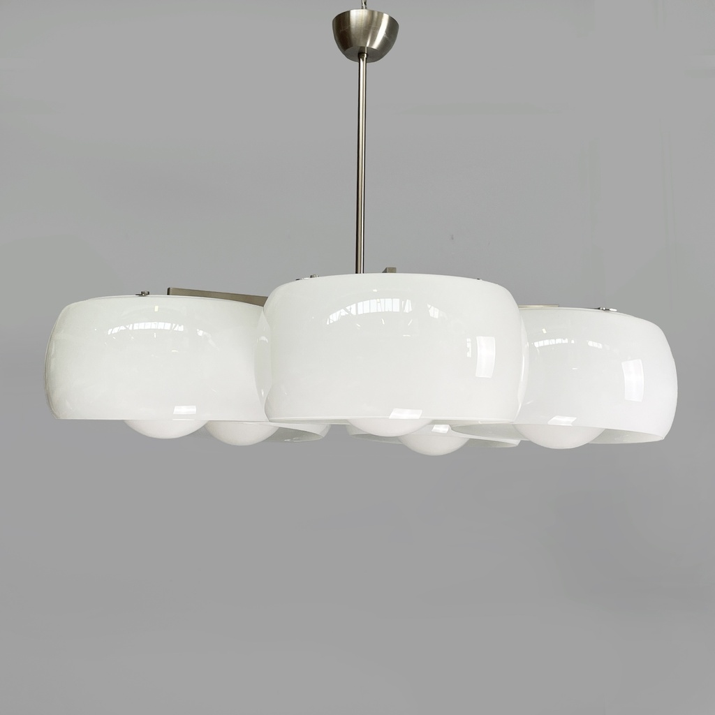 Lampadario Pentaclinio di Vico Magistretti per Artemide, 1970 ca.