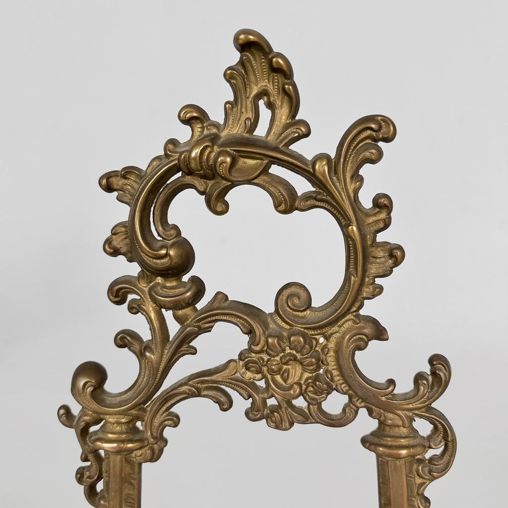 Cavalletto da tavolo in bronzo, 1950 ca.