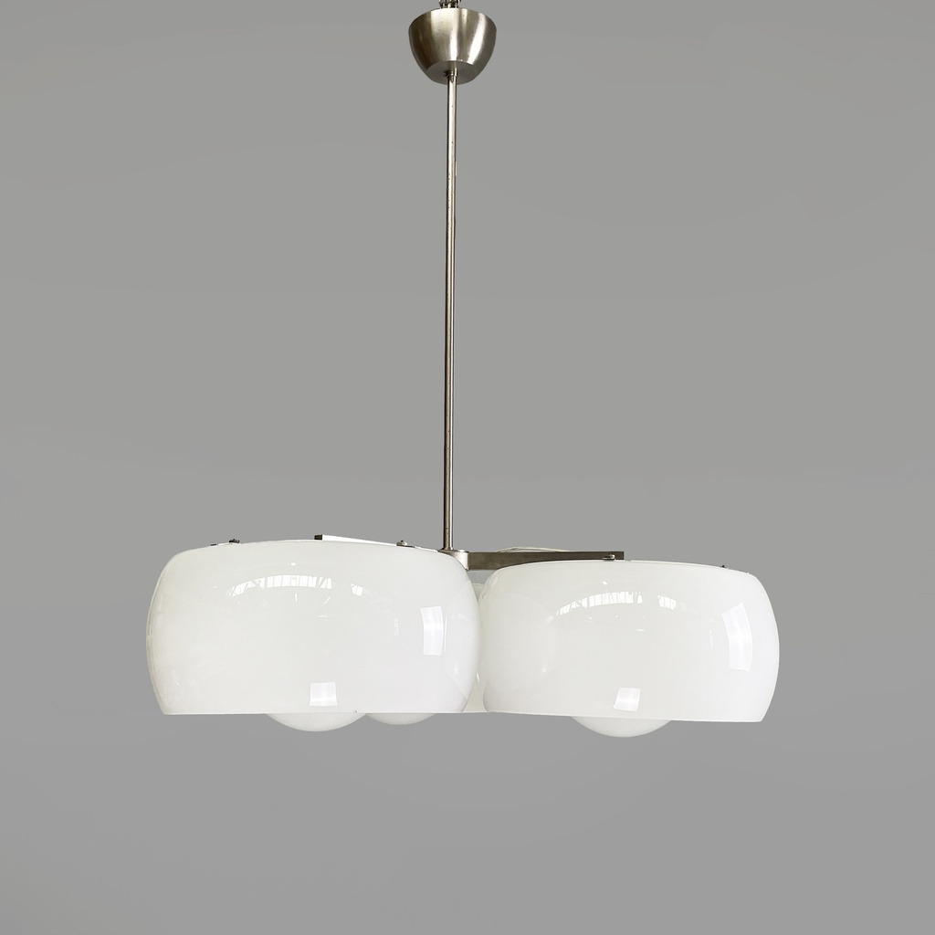 Lampadario Triclinio di Vico Magistretti per Artemide, 1970 ca.