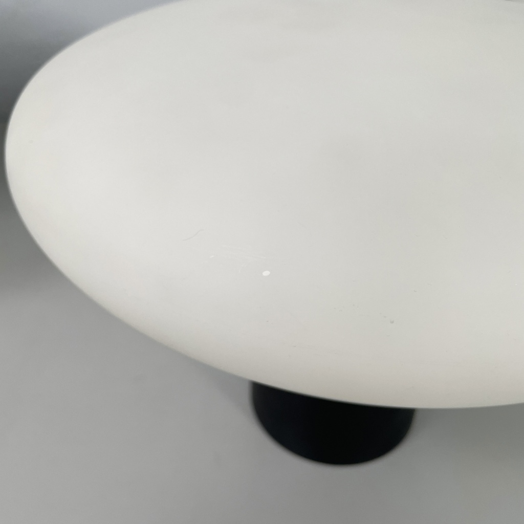 Applique in vetro opalino e metallo nero, 1950 ca.