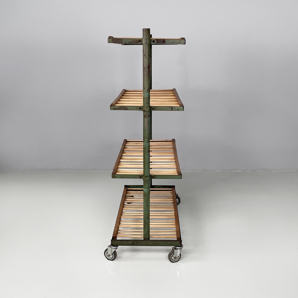 Carrello in legno e metallo verde, 1920 ca.