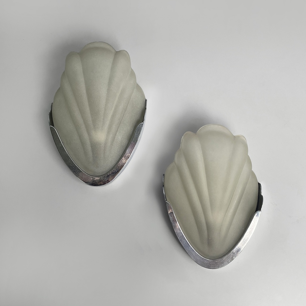 Applique a conchiglia in vetro e metallo, 1930 ca.