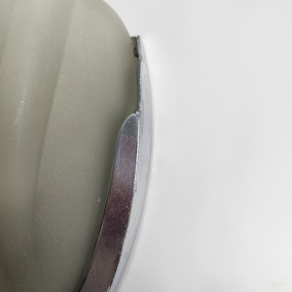 Applique a conchiglia in vetro e metallo, 1930 ca.