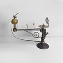 Tellurio meccanico in ghisa e ottone, metà 1800 ca.