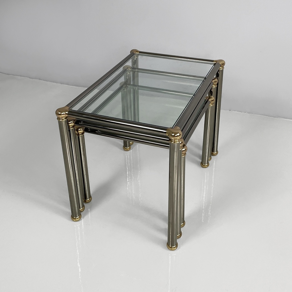Tavoli da caffè in metallo e vetro, 1980 ca.