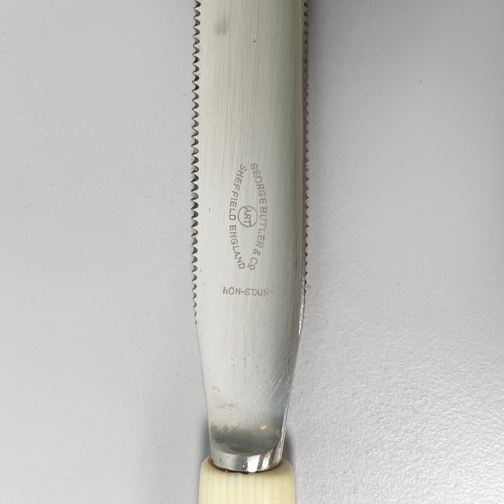 Coltello e cucchiai da pompelmo placcati argento, 1950 ca.