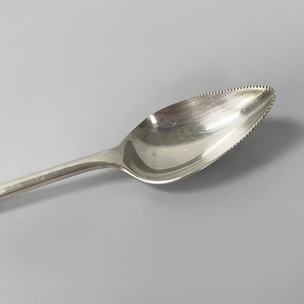 Coltello e cucchiai da pompelmo placcati argento, 1950 ca.