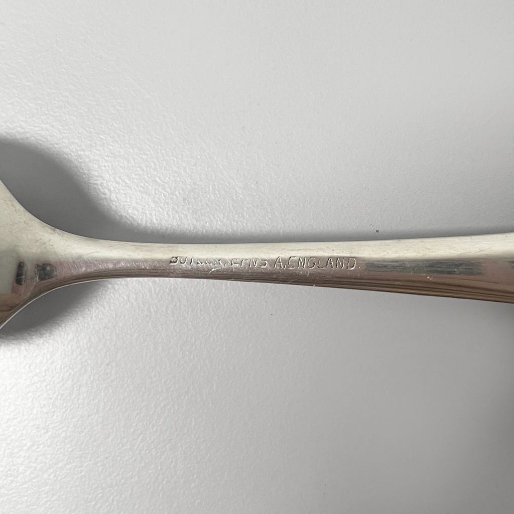 Coltello e cucchiai da pompelmo placcati argento, 1950 ca.