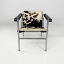 Poltrona LC1 di Le Corbusier, Pierre Jeanneret e Charlotte Perriand per Cassina