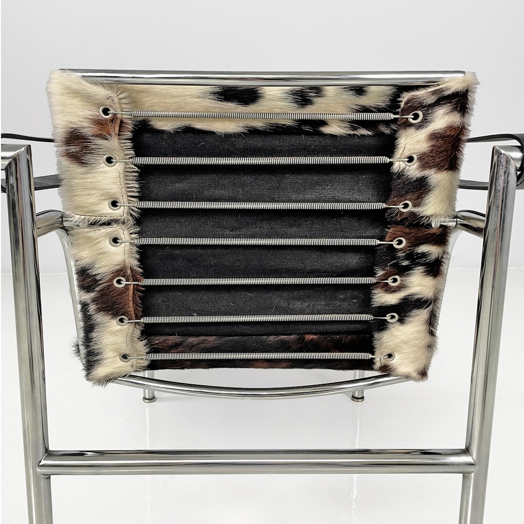 Poltrona LC1 di Le Corbusier, Pierre Jeanneret e Charlotte Perriand per Cassina