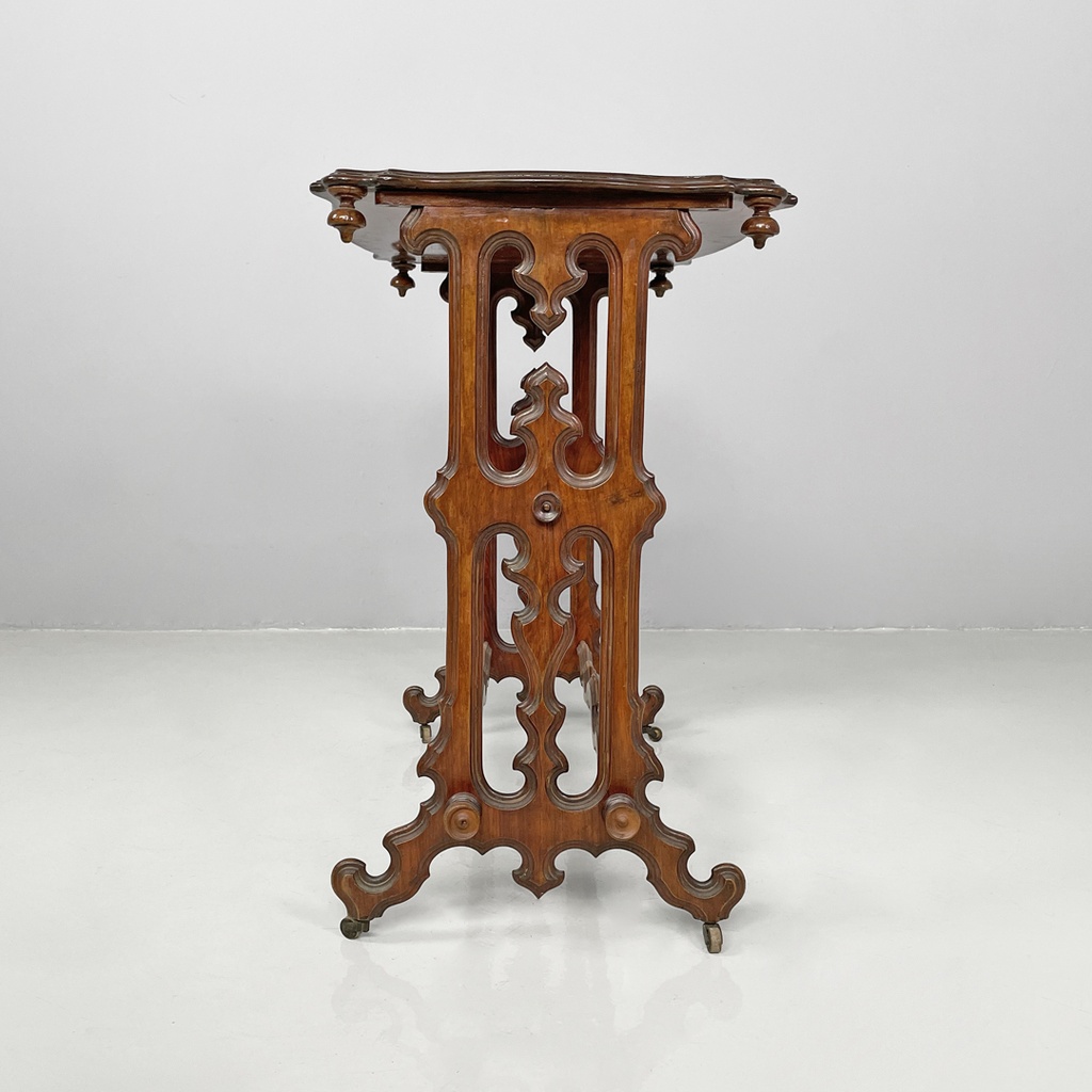 Tavolo da caffè in legno con ruote, 1800 ca.