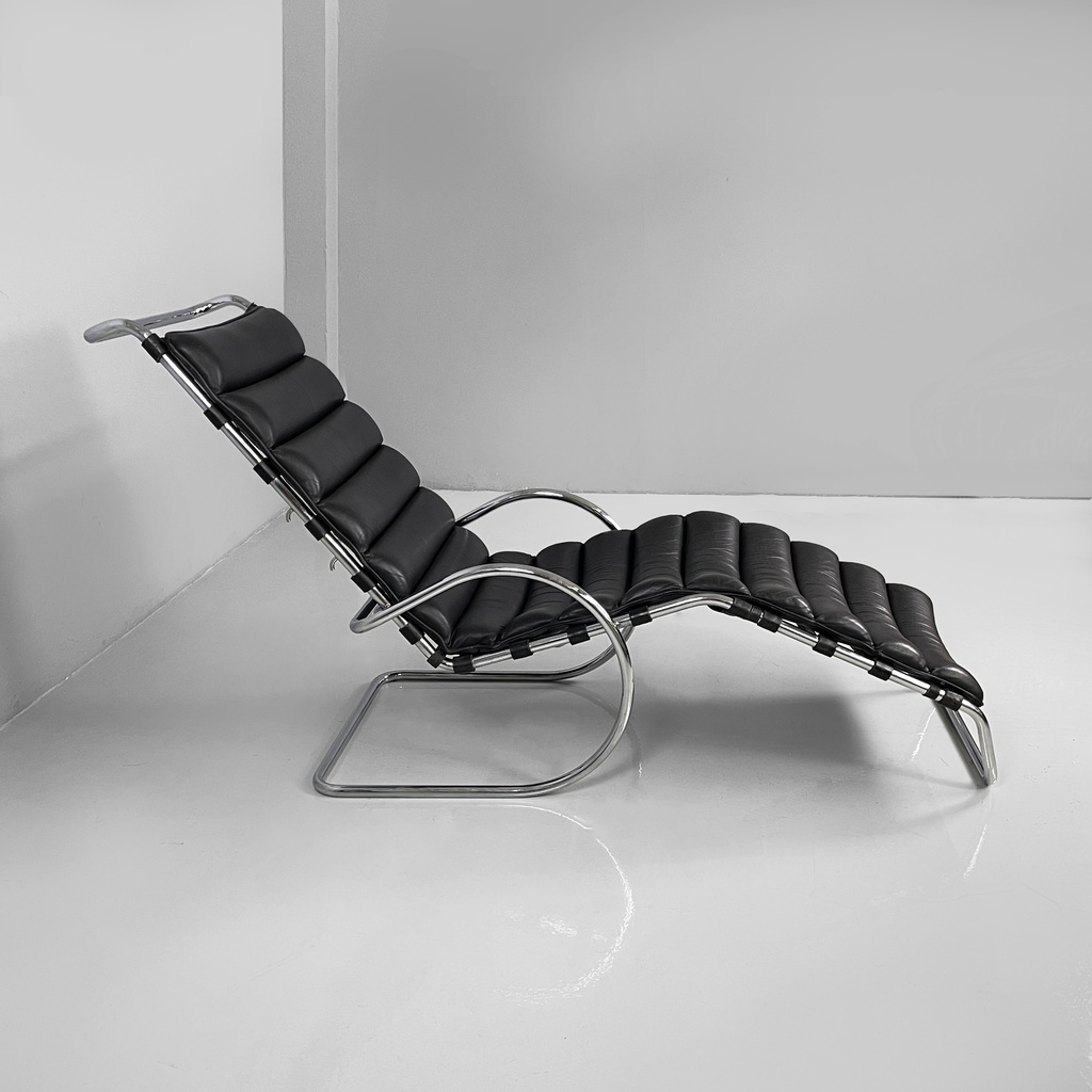 Chaise longue di Mies Van Der Rohe per Knoll, 1970 ca.