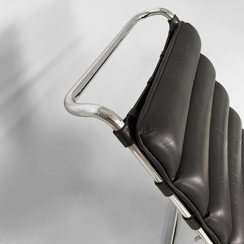 Chaise longue di Mies Van Der Rohe per Knoll, 1970 ca.