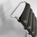 Chaise longue di Mies Van Der Rohe per Knoll, 1970 ca.