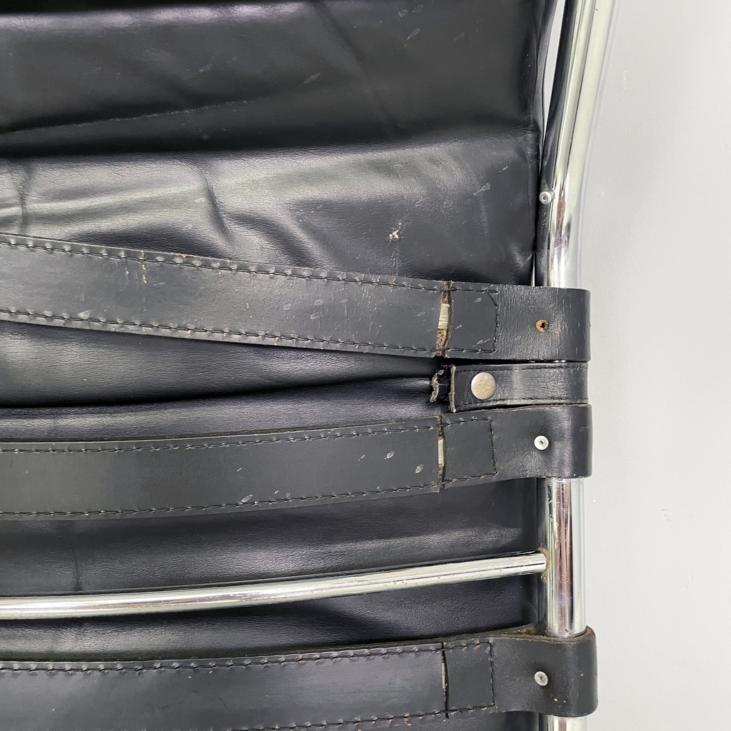 Chaise longue di Mies Van Der Rohe per Knoll, 1970 ca.