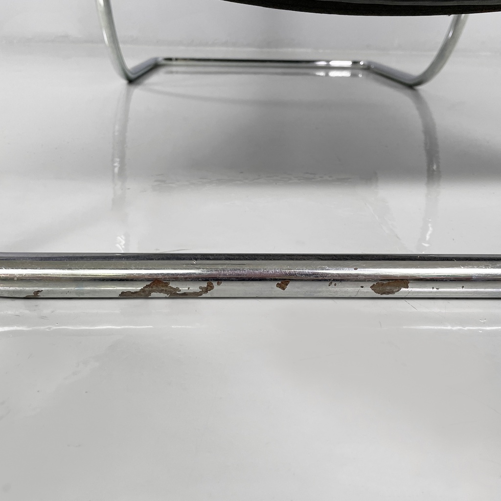 Chaise longue di Mies Van Der Rohe per Knoll, 1970 ca.