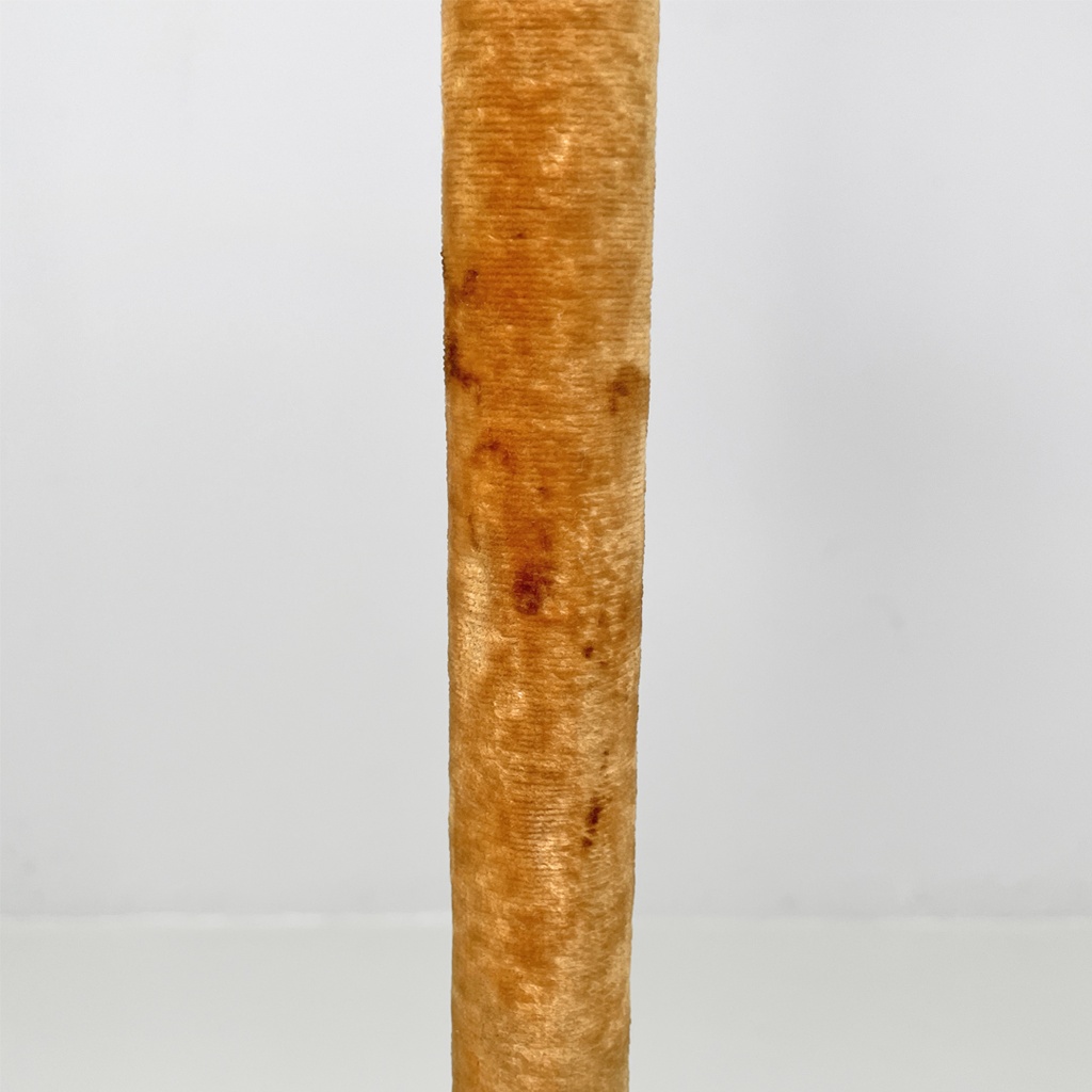 Lampada da terra in velluto e ottone, 1940 ca.