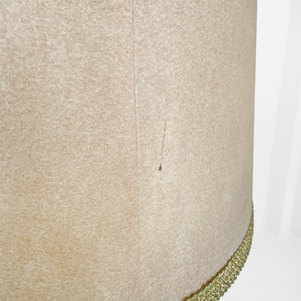 Lampada da terra in velluto e ottone, 1940 ca.