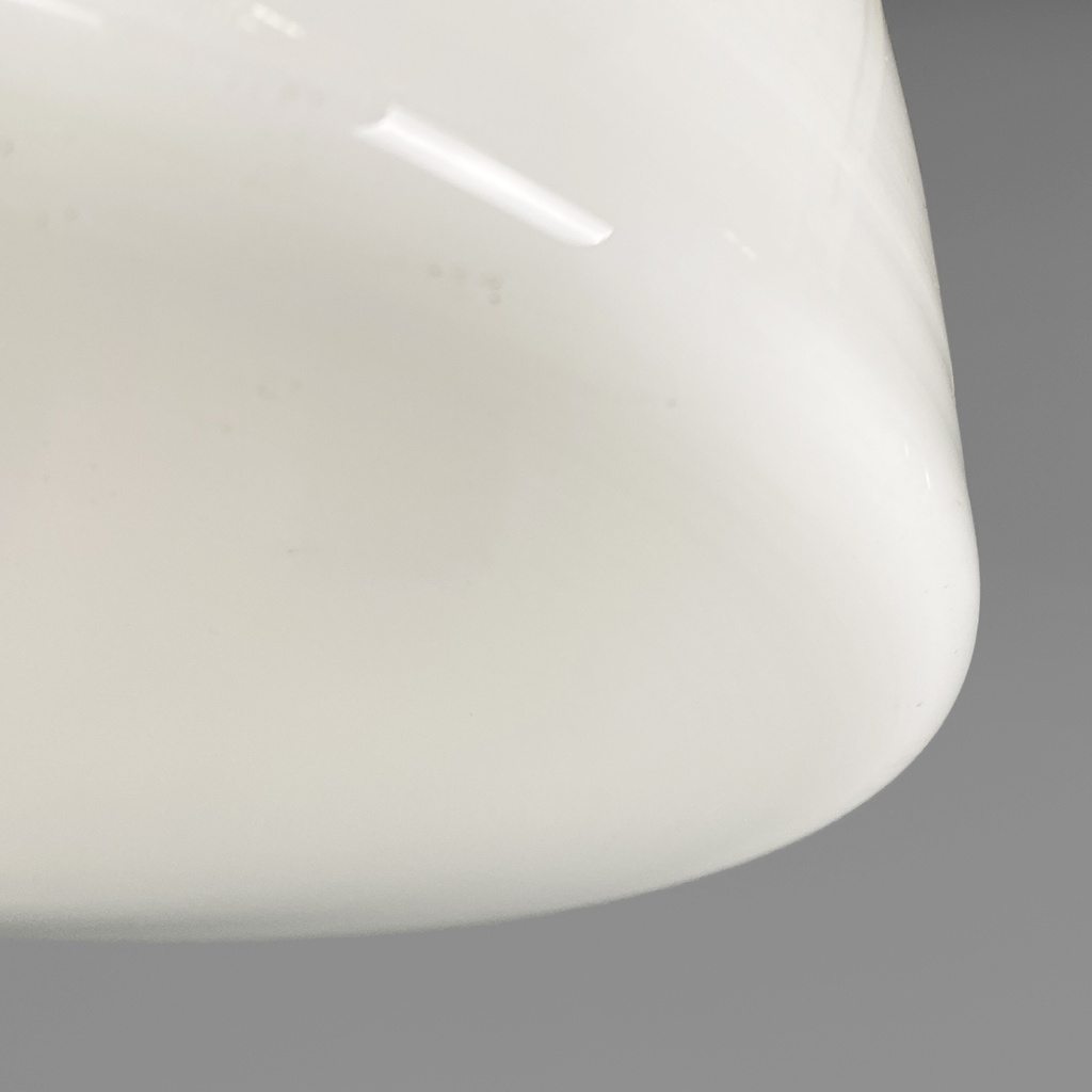 Lampadario in vetro opalino, 1970 ca.