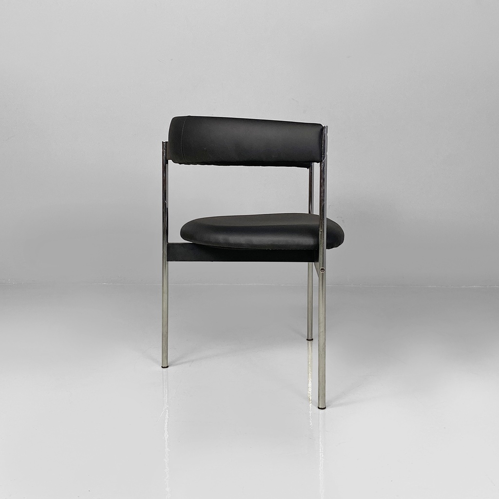 Sedie a pozzetto in acciaio, 1970 ca.