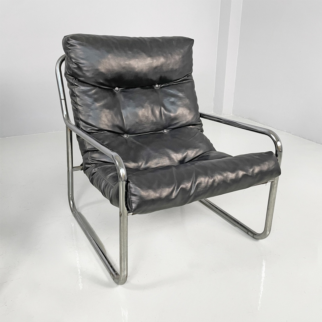 Poltrone in metallo e pelle nera sintetica, 1970 ca.