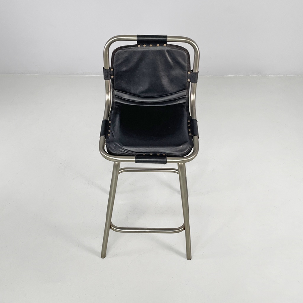 Sgabelli in metallo e pelle nera, 1970 ca.