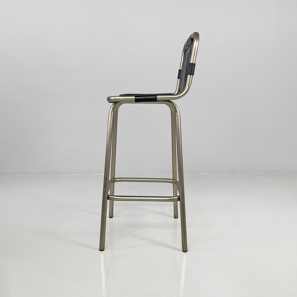 Sgabelli in metallo e pelle nera, 1970 ca.