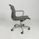 Sedia da ufficio EA108 di Charles e Ray Eames per ICF, 1970 ca.