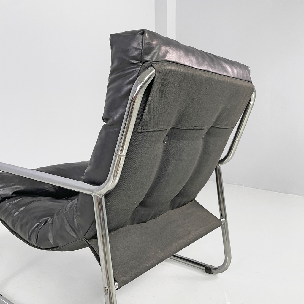 Poltrone in metallo e pelle nera sintetica, 1970 ca.