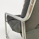 Poltrone in metallo e pelle nera sintetica, 1970 ca.