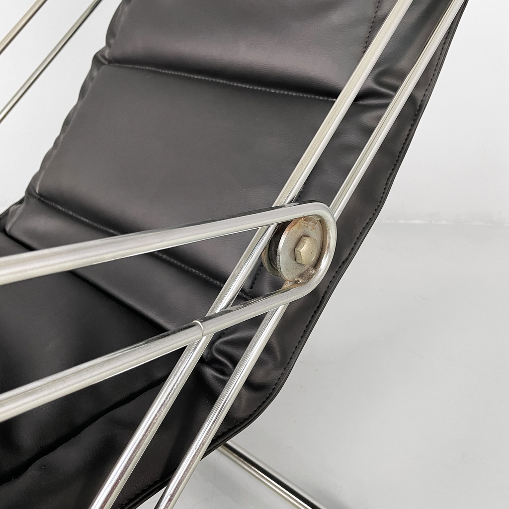 Poltrona in pelle e acciaio, 1970 ca.