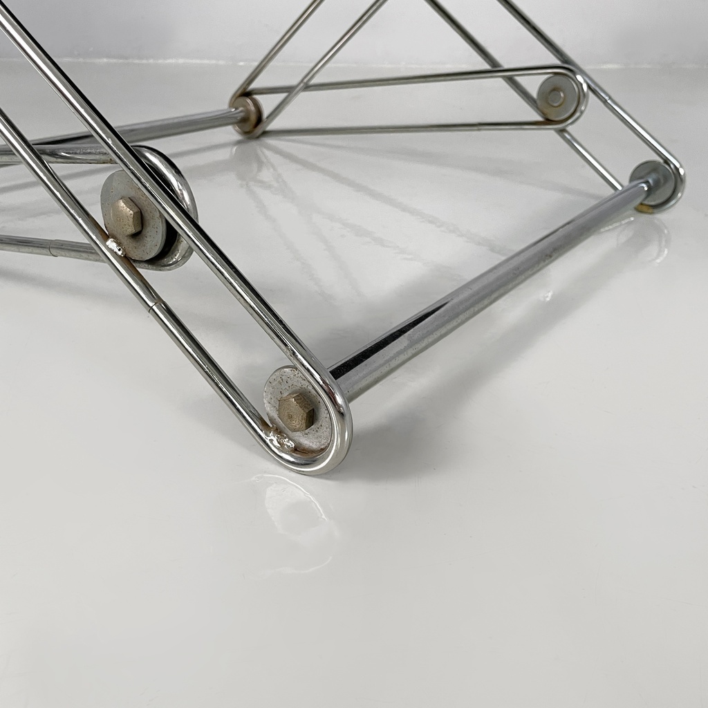 Poltrona in pelle e acciaio, 1970 ca.